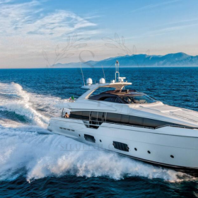 Ferretti Yachts 960