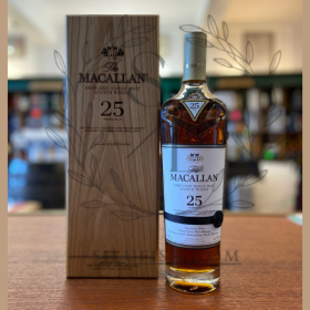 fMacallan 25 Year Old Sherry Oak Whisky